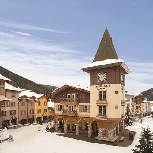 Snowy exterior of Coast Sundance Ski Lodge, Sun Peaks in Canada