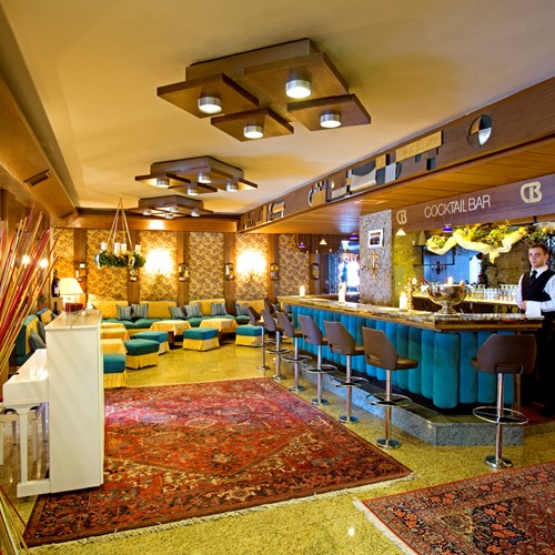 Sporthotel, ski accommodation in St Anton, Austria. Bar and lounge area
