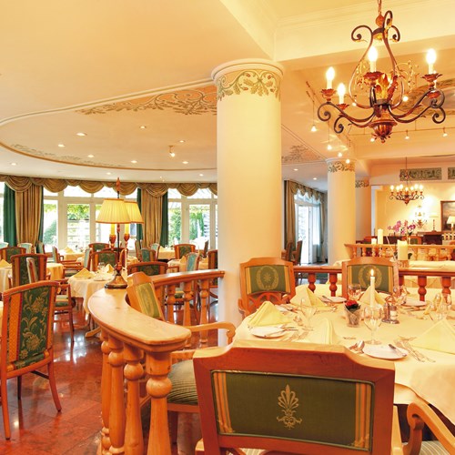 Grand Hotel , ski accommodation in Zell-am-See, Austria - hotel restaurant