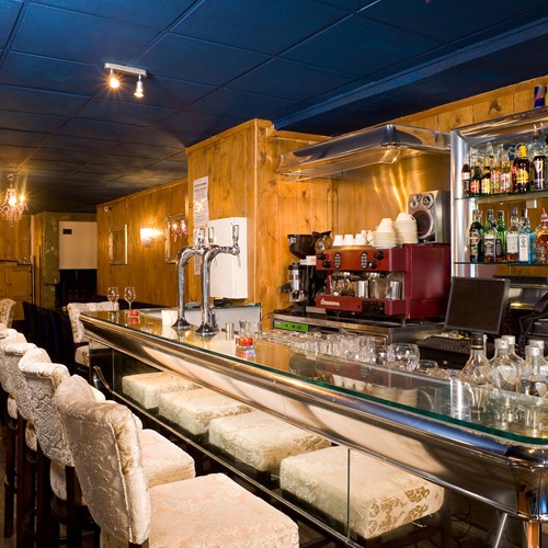 courchevel-olympic-courchevel-1850-bar.jpg