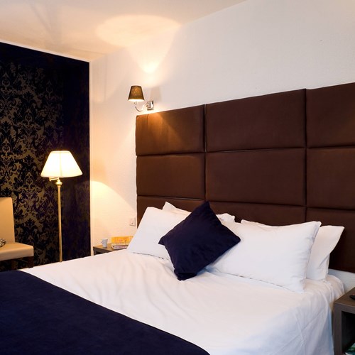 courchevel-olympic-courchevel-1850-double-room-blue.jpg