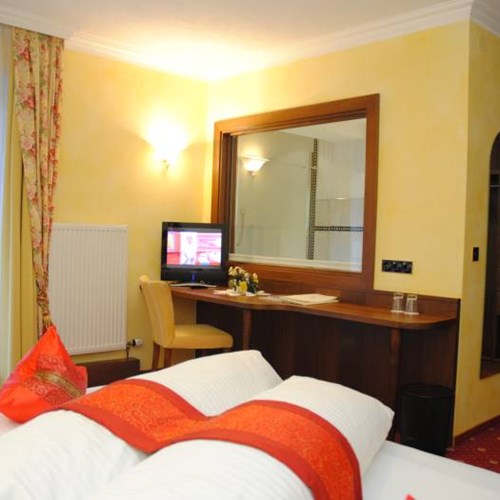 Hotel Maria Theresia, Ski Accommodation Austria. Bedroom