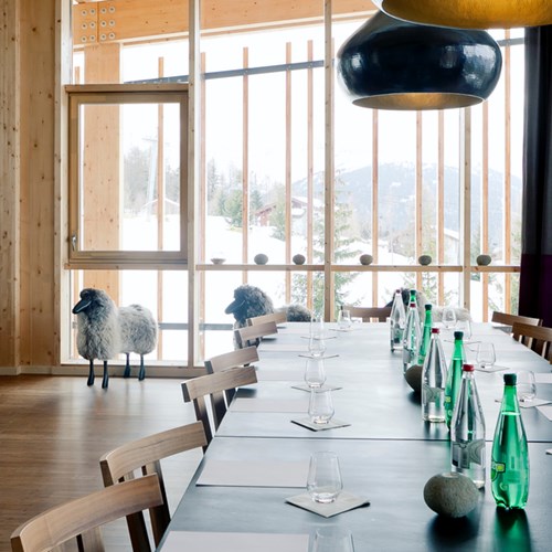 ski in, ski out hotel in Les Arcs, Aiguille Grive Hotel, France - lounge