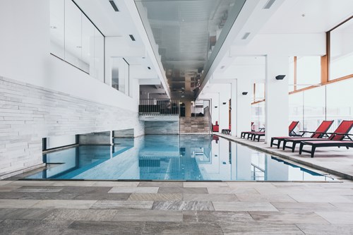 crystal lifestyle hotel obergurgl pool area
