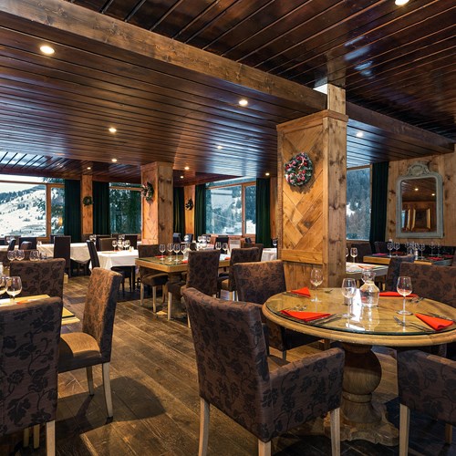 restaurant at Hotel Le mottaret, ski hotel in Meribel Mottaret