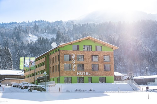 Explorer-Hotel-St-Johann-snow