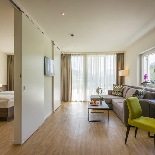 Lti Alpenhotel Kaiserfels, ski accommodation in Austria, junior suite room