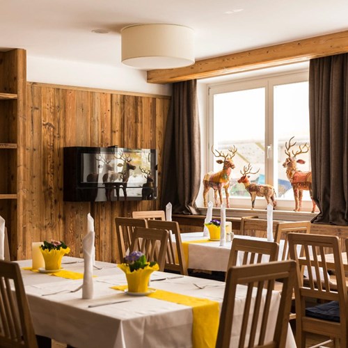 Lti Alpenhotel Kaiserfels, ski accommodation in Austria, restaurant