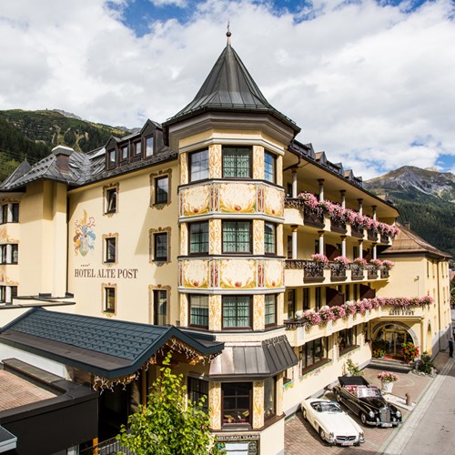 Hotel Alte Post, ski accommodation St Anton, Austria. Exterior