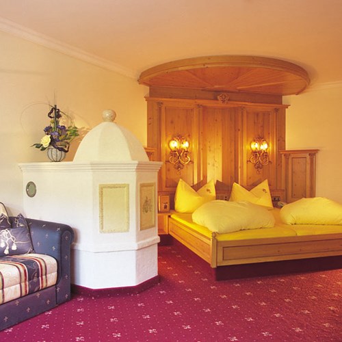 Hotel Alte Post, ski accommodation St Anton, Austria. Family suite