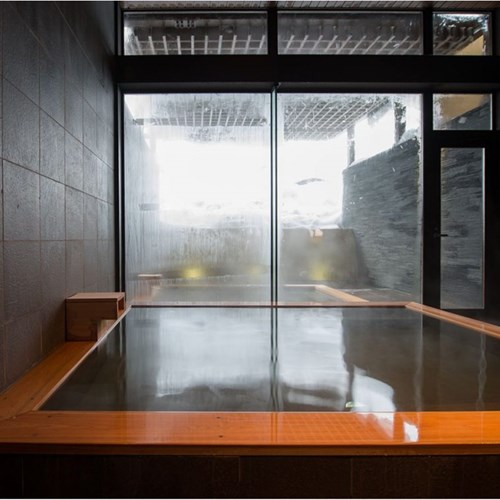 Ski Hotel Ki Niseko - Ski Japan - indoor onsen