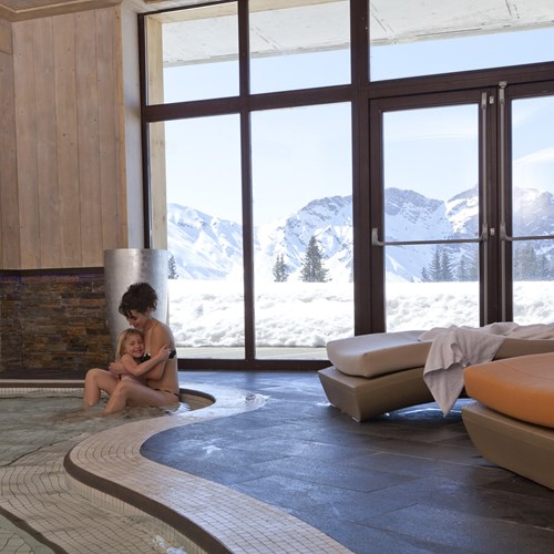 Residence L'Amara Avoriaz France indoor pool view