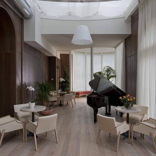 piano bar at the Grand Hotel Savoia Cortina