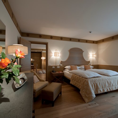 superior room connecting with deluxe room Grand Hotel Savoia Cortina
