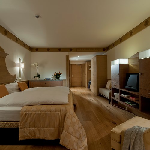 classic room at the Grand Hotel Savoia Cortina