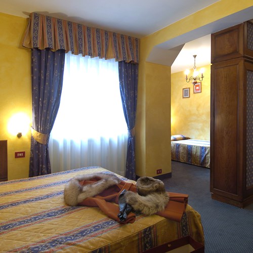 Hotel-Olimpia-Cortina-triple room