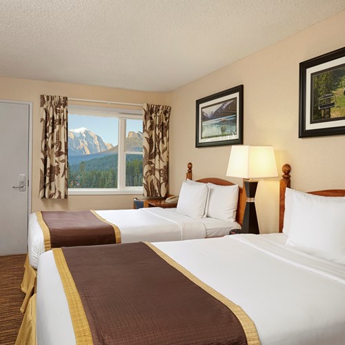 Standard Room Lake Louise Inn