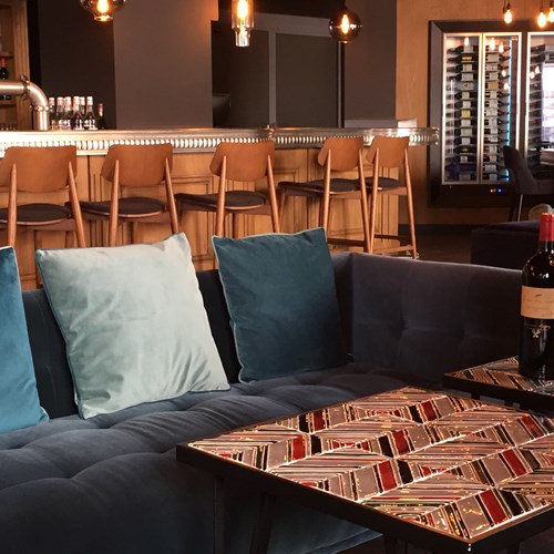 Fahrenheit-Seven-Val-Thorens-lounge area