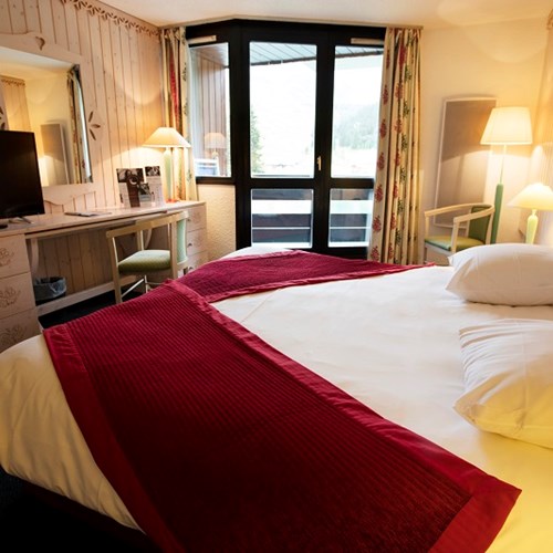 Courchevel Mercure double room 2.jpg