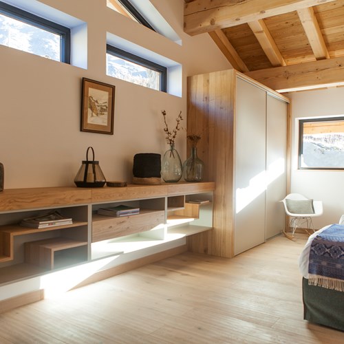 Flexiski Operated Chalet Des Cascades Les Arcs Master Suite