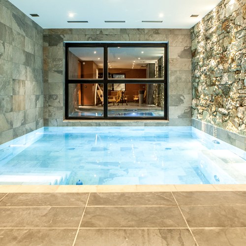Flexiski Operated Chalet Des Cascades Les Arcs Pool With Jets