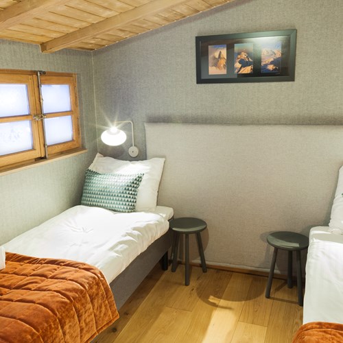 catered chalet in chamonix, the loft at 272 twin room
