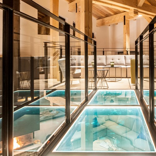 Flexiski Operated Chalet Des Cascades Les Arcs Floating Mezzanine
