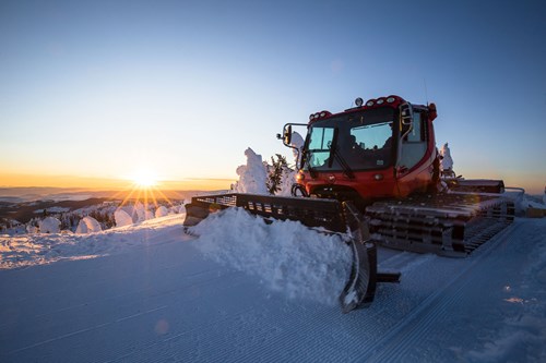 Sun Peaks Resort Updates - Piste basher purchase 2018