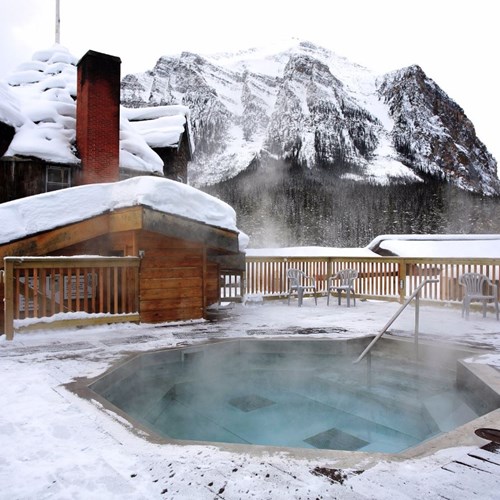 Deer Lodge-Lake Louise-outdoor hot tub.JPG
