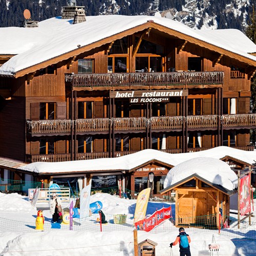 Hotel-Les-Flocons-Courchevel-France (4).jpg