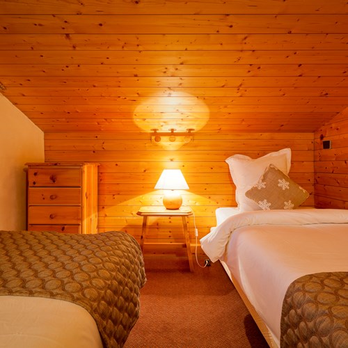 Hotel-Les-Flocons-Courchevel-France (8).jpg