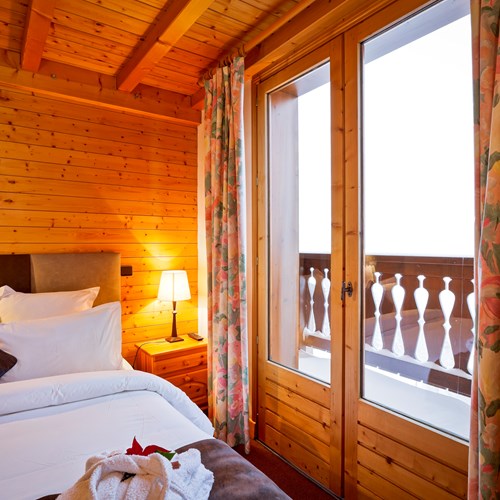 Hotel-Les-Flocons-Courchevel-France (30).jpg