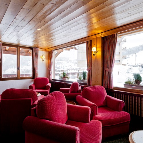 Hotel-Les-Flocons-Courchevel-France (34).jpg