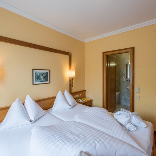 Hotel Germania-ski accommodation in Bad Hofgastein-superior hotel room