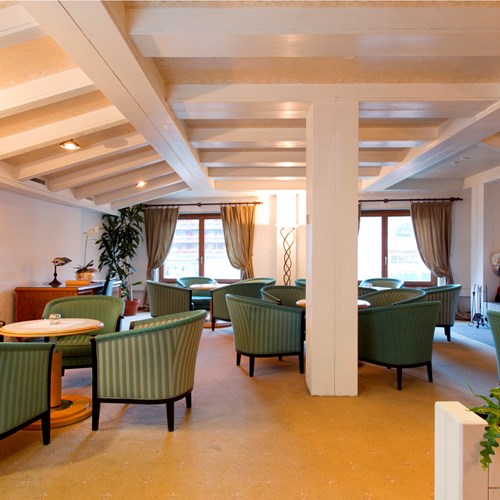 seating area at Hotel Silberhorn Wengen, Switzerland