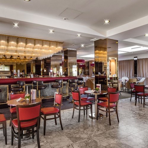palace hotel, ski accommodation in Bad Hofgastein, Austria, bar area