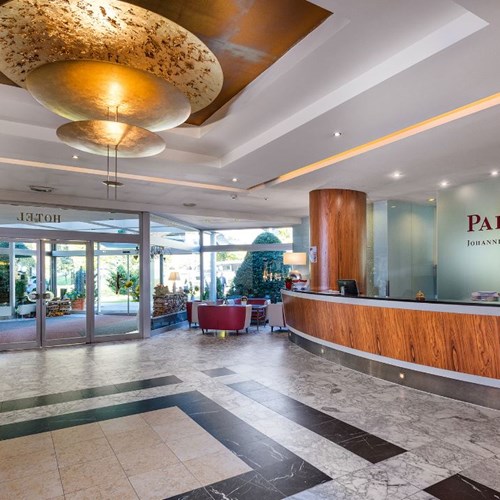 palace hotel, ski accommodation in Bad Hofgastein, Austria, reception