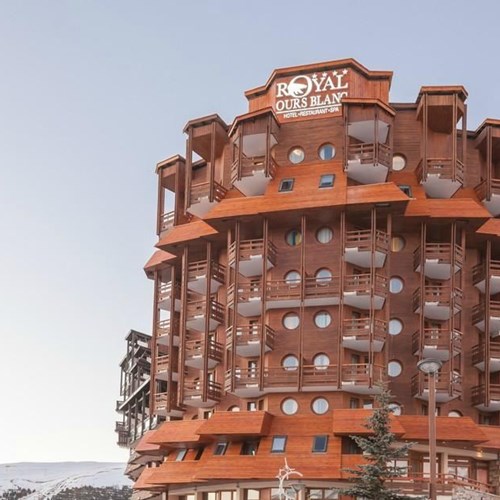 Royal Ours Blanc-Alpe d Huez-Exterior.JPG