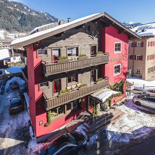 Hotel Gamshof-kitzbuhel ski accommodation-exterior of hotel